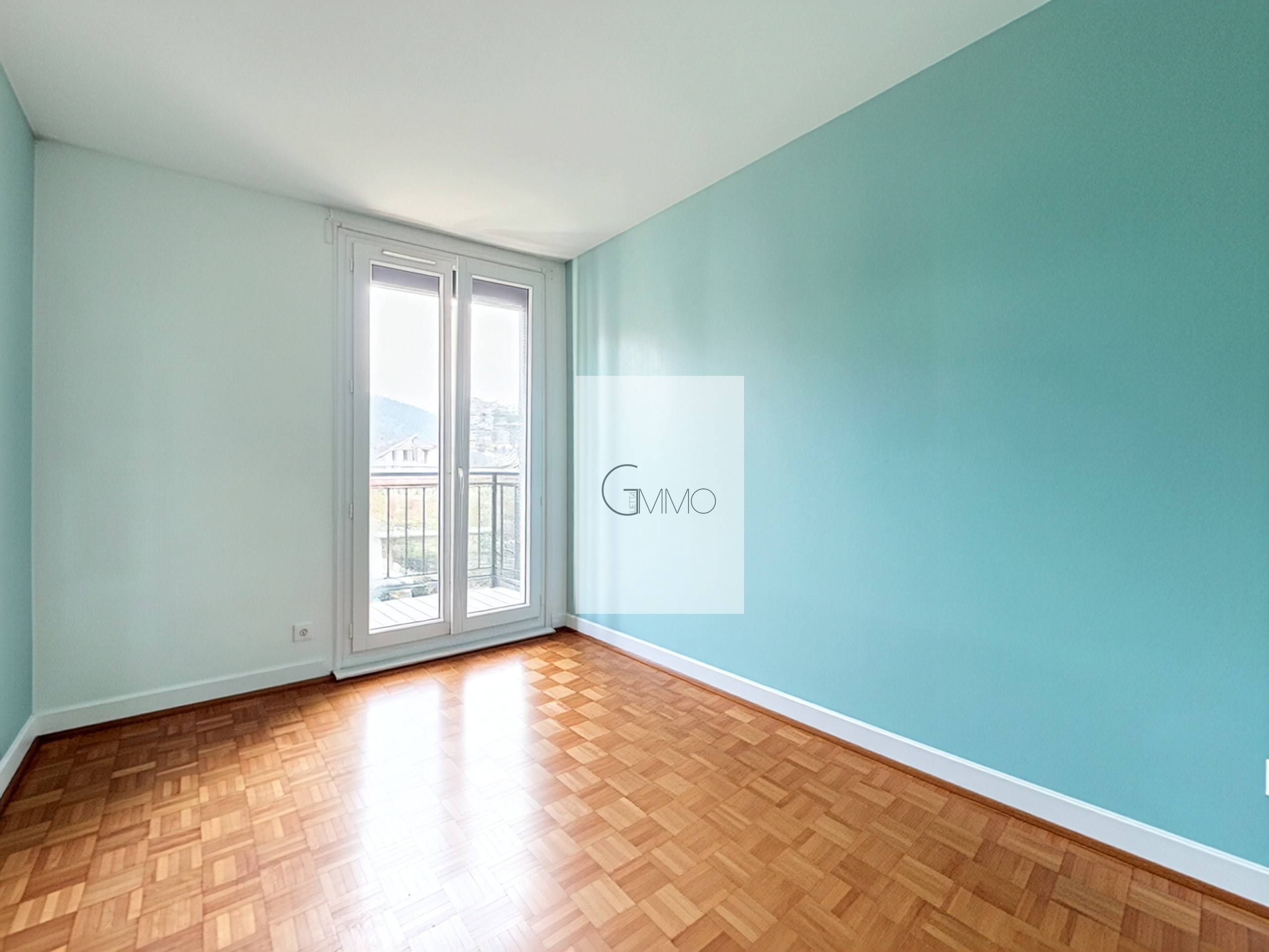 APPARTEMENT 3/4 PIECES - PROCHE METRO 14