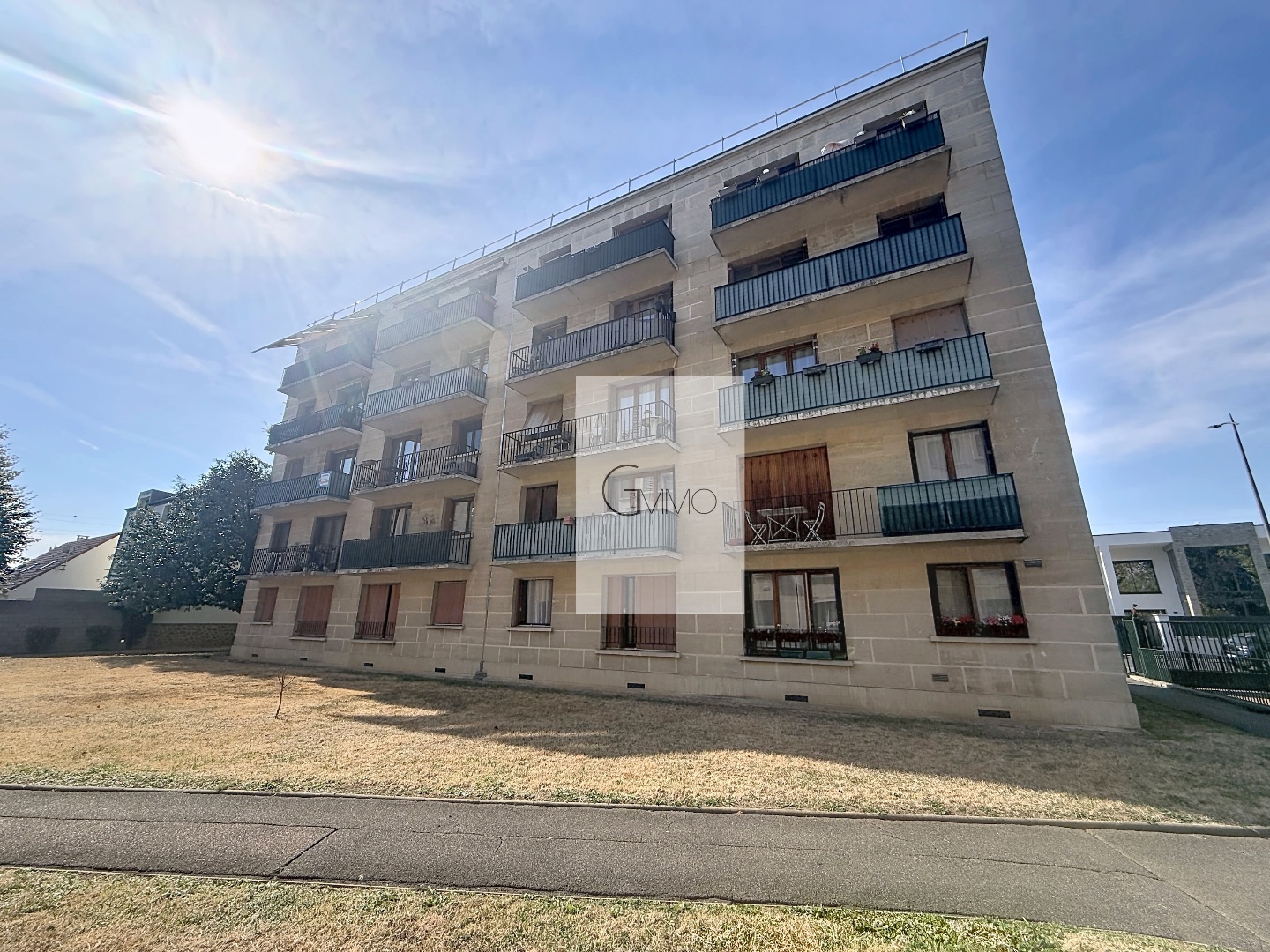 APPARTEMENT 3 pièces - Thiais ( 94320)