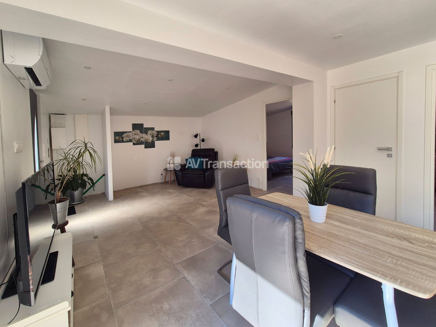 123 m² de plain pied et dépendance