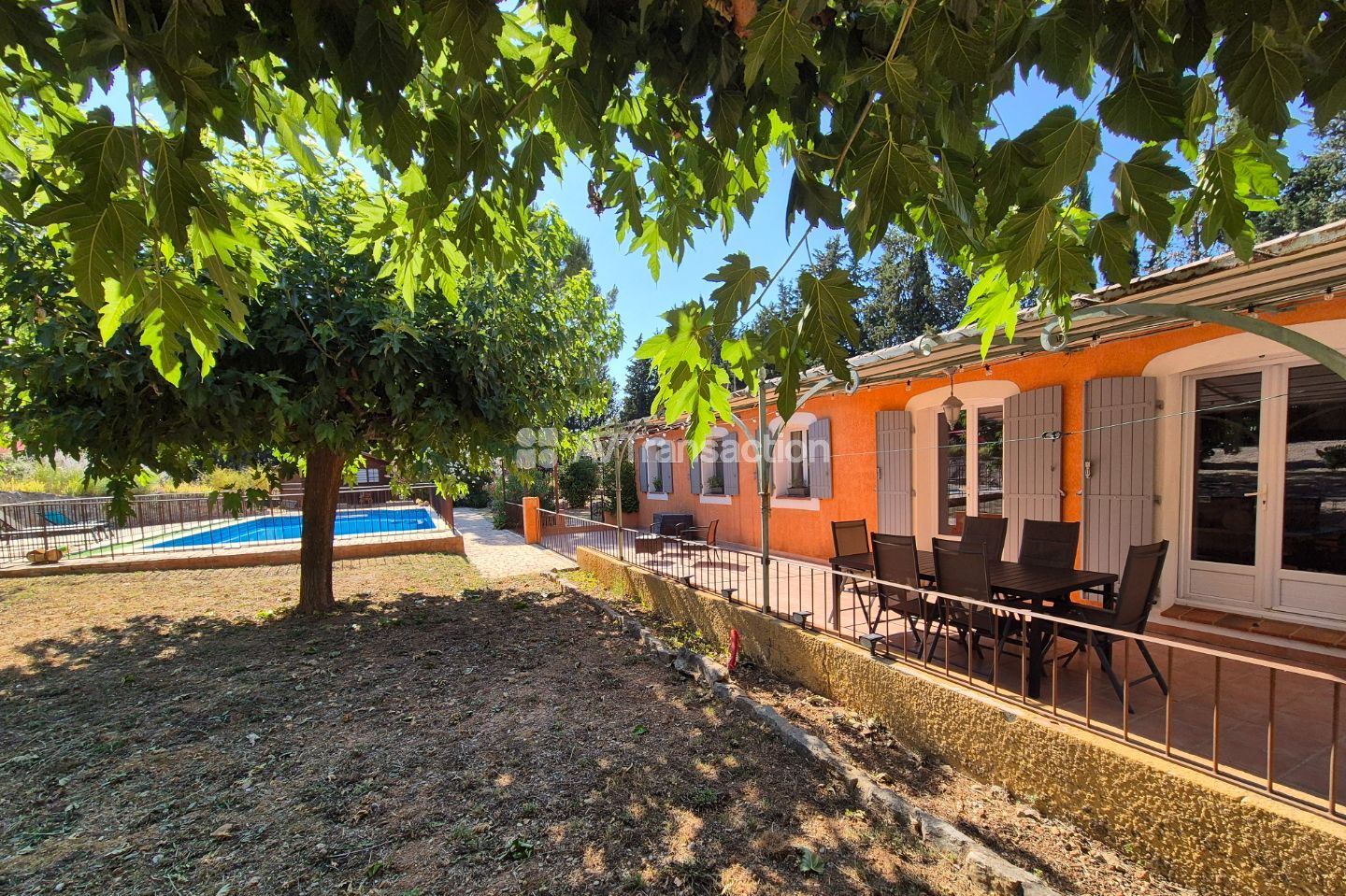 123 m² de plain pied et dépendance