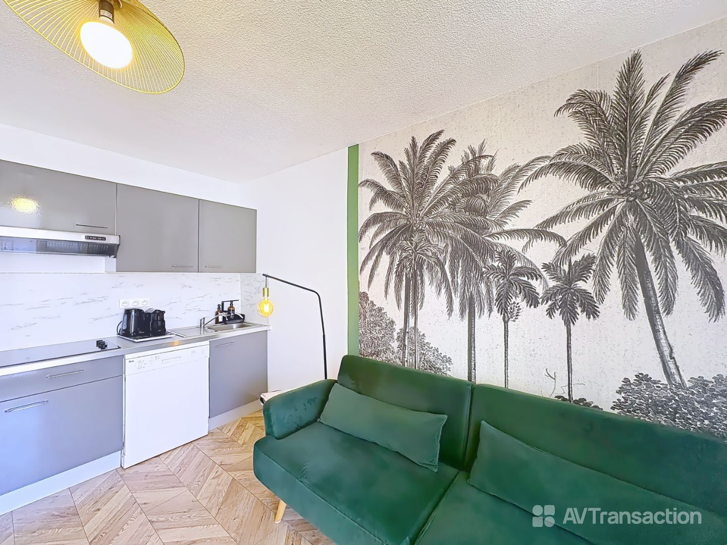 PORT - T2, Balcon, Ascenseur, Parking 