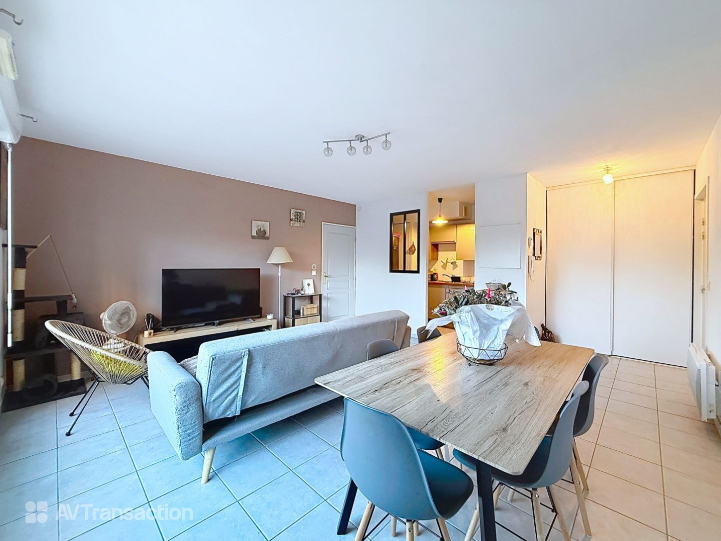 T2 DE 49,56 M² AVEC PARKING, À DEUX PAS DU CENTRE-VILLE